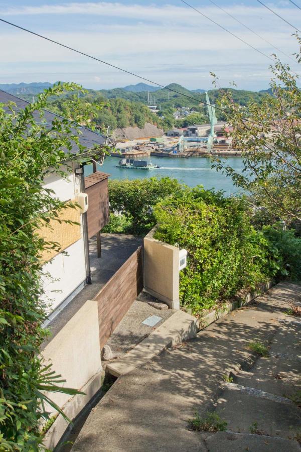 Villa Saka No Kaze Onomichi Exterior foto