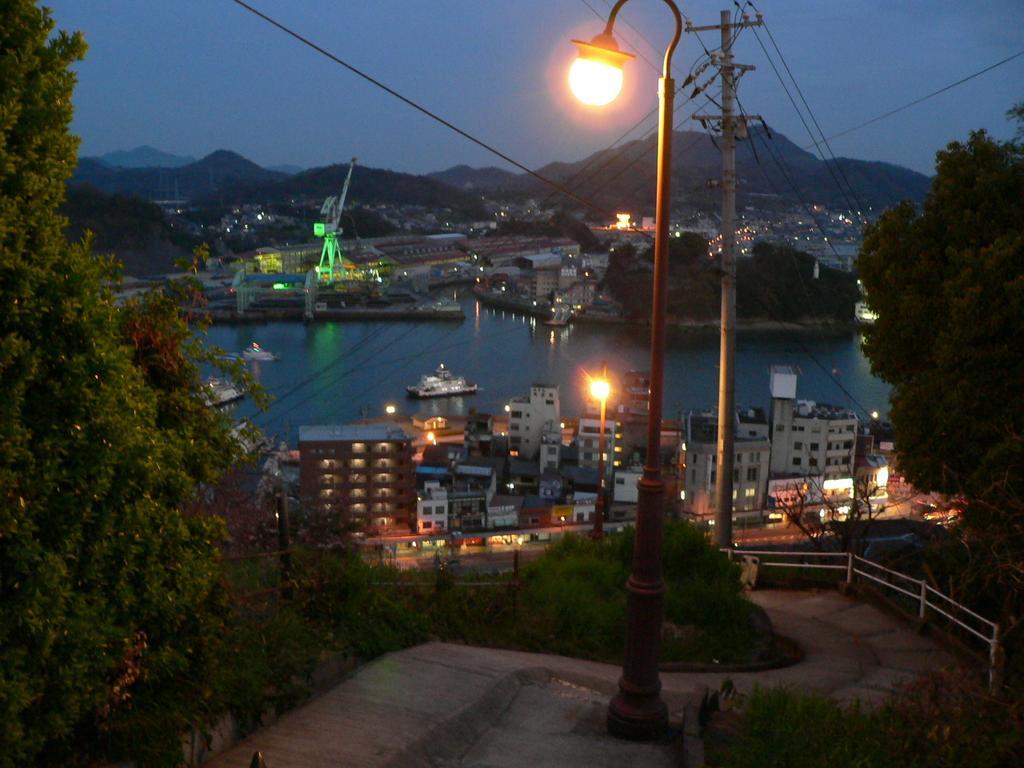 Villa Saka No Kaze Onomichi Habitación foto
